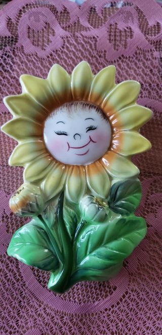 Rare Vintage Py Anthropomorphic Yellow Happy Daisy Flower Wall Pocket Japan