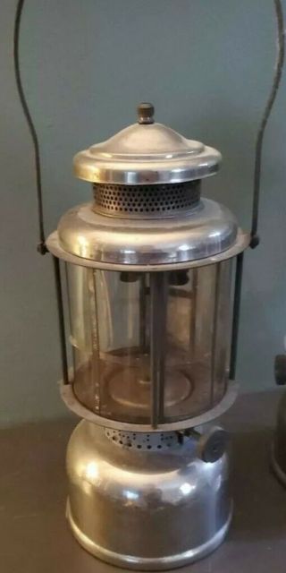 Vintage Coleman Quick Lite Gas Lantern With Globe