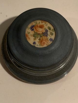 Vintage Round Metal Powder Music Box - With Floral Display on on top 3