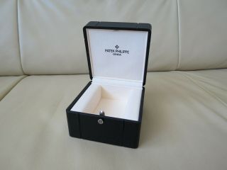 Patek Philippe Vintage Black Leather Watch Box 2