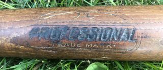 Vtg 30s Winchester Repeating Arms Professional Baseball Bat 33” Factory Restamp