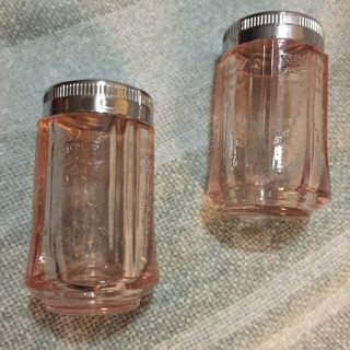 Vintage Pink Depression Glass Salt And Pepper Shakers Set