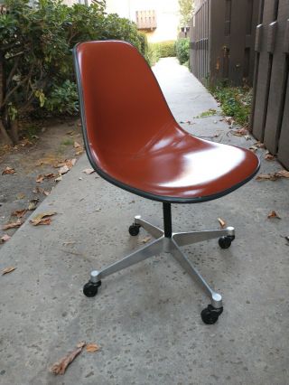 Vintage Herman Miller Eames Naugahyde Fiberglass Side Shell Chair W/ Task Base
