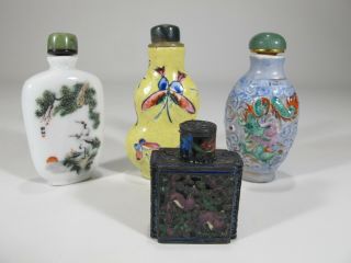 Vintage Chinese Set Of 4 Snuff Bottles D10800