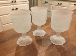 Set Of 3 - Vintage Avon Floral Frosted Petal Pedestal Wine Goblets Glasses Euc