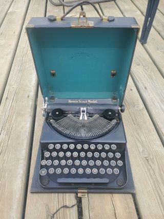 Vintage 1932 Remington Remie Scout Model Typewriter With Box And Key