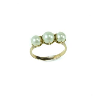 Vintage 14kt Gold Ring With Three Natural Pearls