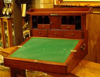 18th To Early 19th Century Gentlemans Portable Writing Desk