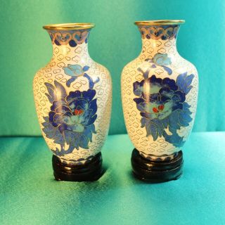 Vintage Mirror Pair Chinese Cloisonne Enamel Brass 5 " Vase Cobalt Blue & White
