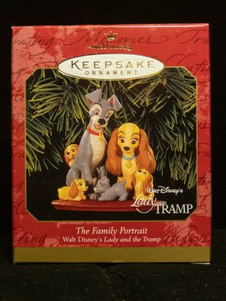 Hallmark Keepsake Ornament 1999 The Family Portrait Disney’s Lady And The Tramp