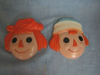 Vintage Chalk Ware Wall Hanging Figurine Raggedy Ann And Andy