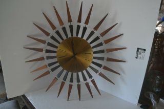 Vtg Seth Thomas Mid - Century Modern Starburst Atomic Wall Clock Starflower