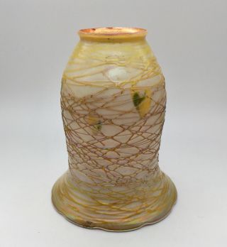 Art Glass Heart & Vine Shade Gold Threaded 6 " Tall