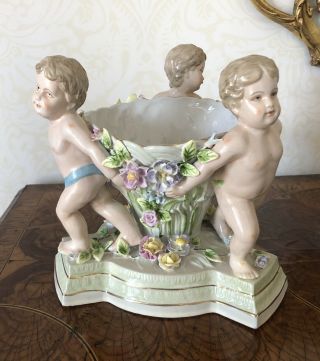 Xl German Meissen /dresden Porcelain Centerpiece Vase Putti Figurine