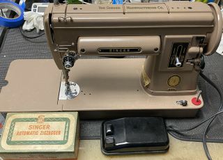 Vintage Singer 301a Sewing Machine With Simanco Bobbin Zig Zagger