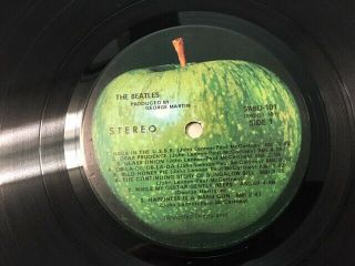 The Beatles - The White Album 1968 Vinyl LP Apple Records SWBO - 101 No.  2271266 2