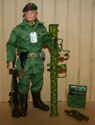 Gi Joe Vintage 1967 Green Beret Set W/ Action Soldier Figure