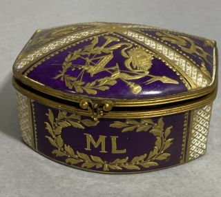 M.  Imp Le De Sevres Empire 1804 - 1809 Napoleonic Hand Painted Trinket Box