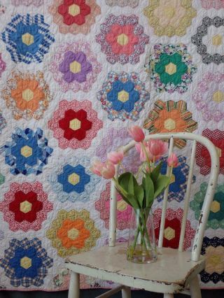 Sweet Cottage Perfect Vintage 30s Flower Garden Quilt 86x75