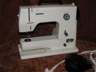 Bernina 800 - Great - Vintage Sewing Machine With Foot Controller