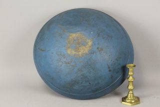 Great Early 19th C Turned Wooden Bowl In Maple In Wonderful Blue Paint