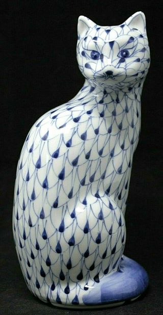 Andrea By Sadek Blue & White 7.  5 " Ceramic Kitty Cat,  
