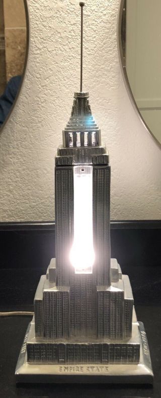 Vintage " Empire State Building " Lamp Art Deco Style Metal Aluminum 1984