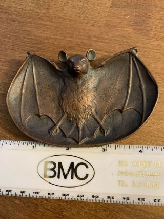 Antique Primitive Bradley Hubbard Cast Iron Winged Bat Card Key Coin Art Tray Us