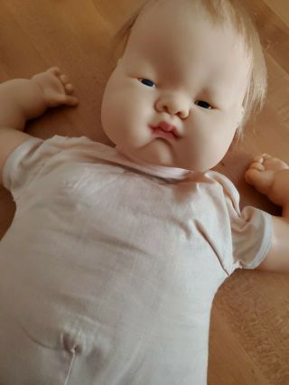 Adorable Vintage Vogue 18 " Baby Dear Doll Top Knot Eloise Wilkins