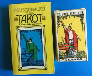 Vintage Rider Waite Tarot Deck,  Pictorial Key To The Tarot Book By Waite © 1971