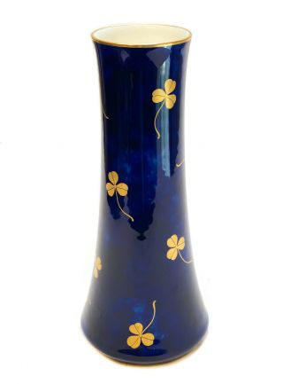 Manufacture Dore a Sevres Porcelain Cobalt Blue & Gilt Clover Vase,  1902 3