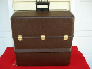 Vintage Umco 4500 Upb Tackle Box,  " Possum Belly " Complete,  Lure Bait