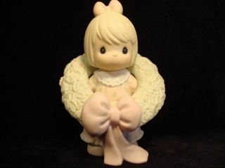 Precious Moments Signed By Sam Chapel Exclusive Figurine - Girl/wreath -