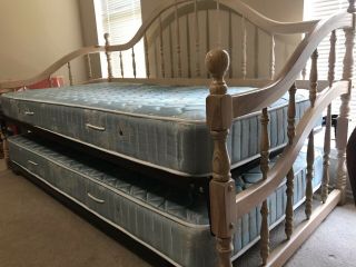 Wooden Daybed Trundle Twin/full Farmhouse Style.  Vintage In.