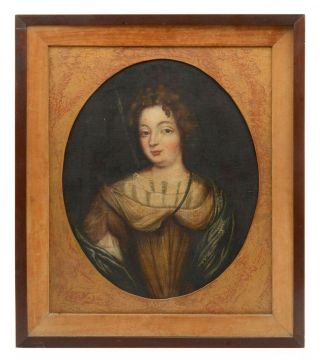 Antique Early 18th Century Oil On Canvas Portrait Of A Young Woman
