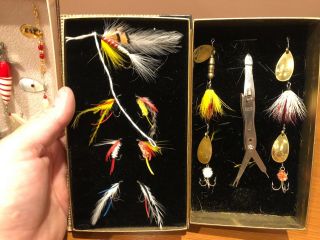 VINTAGE MARATHON LURE Bait 1956 & 1958 Rare Fishing Lures Fly Book Box 2