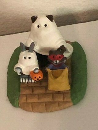 Hallmark " Tender Touches " Treat Yourself To A Happy Halloween,  1988 Figurine