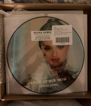 Selena Gomez - Limited Picture Disc LP.  RARE Vinyl Record 3