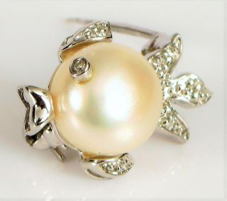 Vintage 14k White Gold Mabe Pearl Diamond Eye Fine Fish Brooch Pin