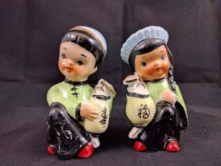 Kitsch Chinese Costume Ceramic Oriental Lantern Girl Boy Salt & Pepper Shakers