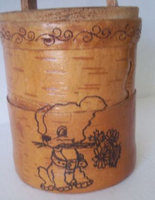Vintage Folk Tramp Art Primitive Wood Round Covered Box With Lid And Flower Dog