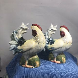Ceramic Chicken Rooster Salt And Pepper Shakers Figurines Feathers Red White