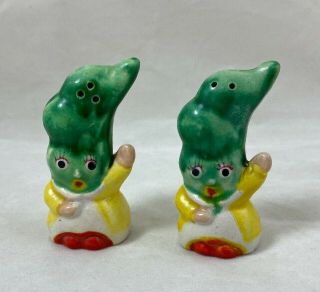 Vintage Japan Anthropomorphic Pea Pod Head Salt & Pepper Shakers