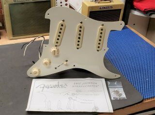 2017 Fender Eric Johnson Strat Loaded Pickguard Vintage 50 