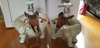 2x Porcelain Elephant Figurines Winterthur Mottahedeh