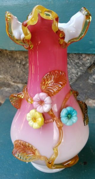 Fine Large Victorian Stevens & Williams English Art Glass Vase W Applied Flowers
