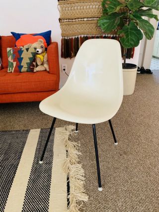 Vintage Eames Herman Miller Fiberglass Arm Shell Chair Side Chair @@@@@ 5 Day