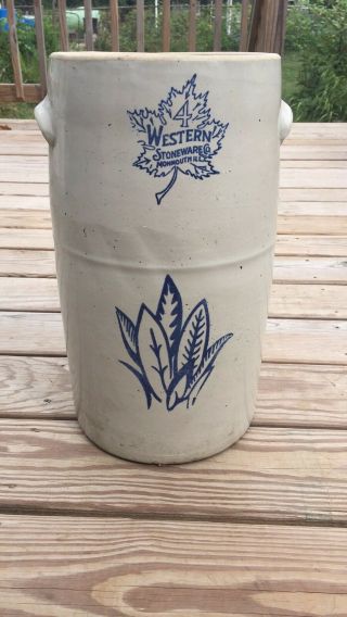 Western Stoneware 4 Gallon Churn In Good Shape With Some Glazing And Speckles