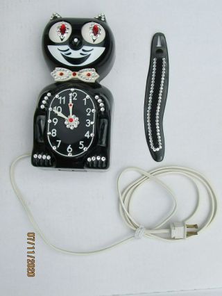 60’s Vintage Electric Kit Cat Klock Kat Clock Jeweled D8 W/ Orig.  Box,