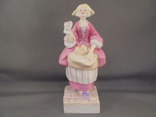 Scarce Vintage Royal Worcester Porcelain Sing A Mery Song Woman Figure Merry